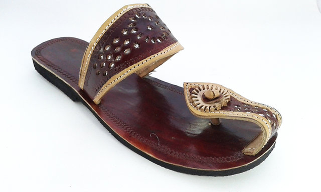 Ladies Chappals pure Leather
