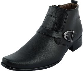 Buy Men's Boots Online - Upto 57% Off 