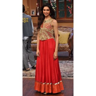 deepika padukone in red lehenga