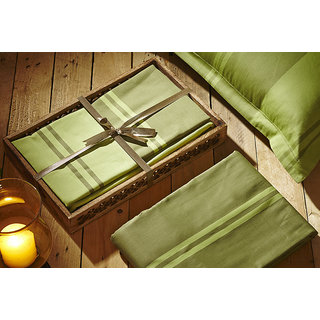 House This 1 Double Bedsheet With 2 Pillow Covers (Design 7)