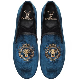 MENS HANDMADE BLUE VELVET SLIP-ON WITH LION-KING GOLDEN EMBROIDERY BY BARESKIN