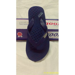 walkmate chappal gents