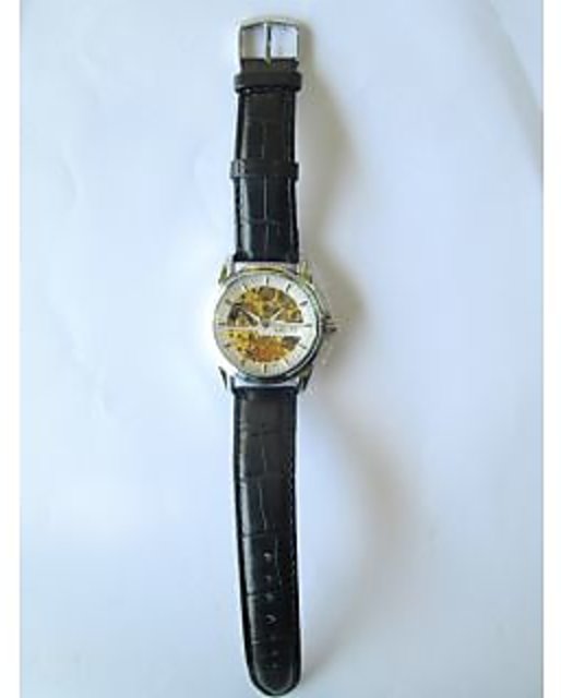 Ladies watches hi-res stock photography and images - Alamy