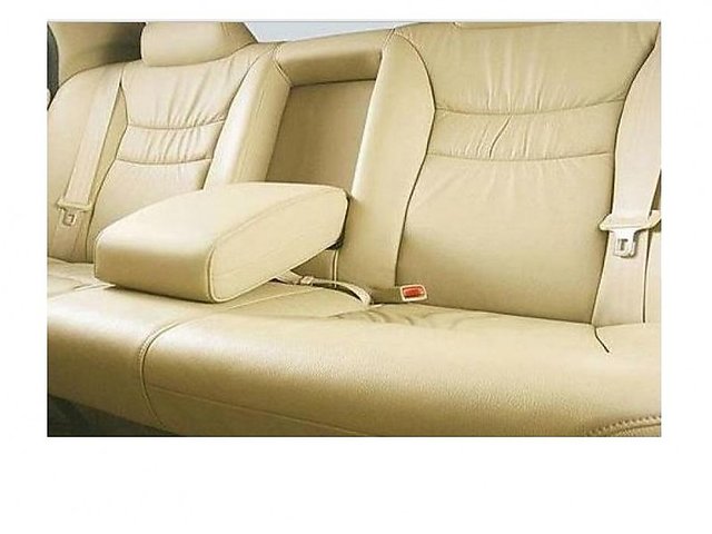 Toyota corolla deals hatchback seat covers