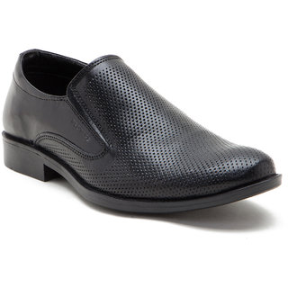 Buy Red Tape Mens Black Slip on Shoes Online @ ₹1969 from ShopClues