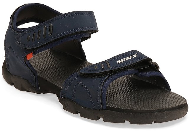 sparx sandal price 300