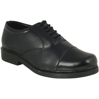 action dotcom black shoes