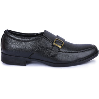 action dotcom black shoes