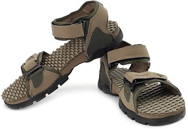 Buy First Feet daily wear sandals for women Online @ ₹899 from ShopClues