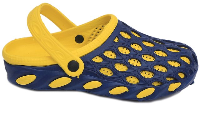 Crux chappal Outlet