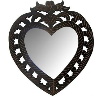 Onlineshoppee Wooden Antique With Handicraft Work Heart Design Mirror Frame Size(LxBxH-12x1x14) Inch