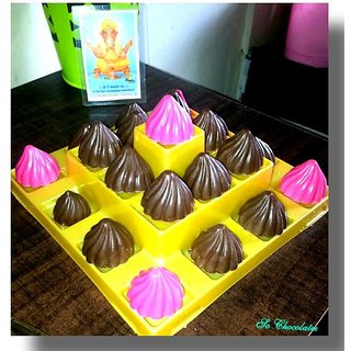 Buy Chocolate Modak Online 370 From Shopclues Modaks in chocolate, pista, blueberry, malai flavours are attracting devotees this year. chocolate modak