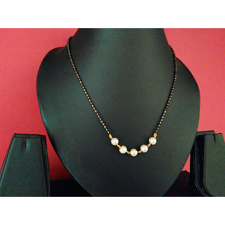 Black beads with pearls shop