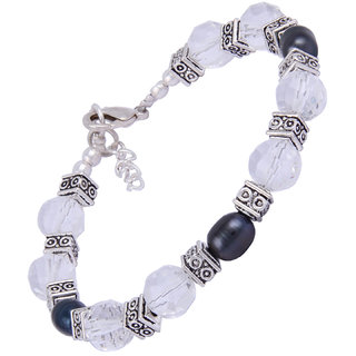                      Pearlz Ocean Fable Delight White Crystal Beads  Dyed Freshwater Pearl 7.5 Inches Bracelet                                              