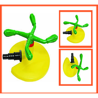 Four Arm Sprinkler Products Are Used To Water The Garden