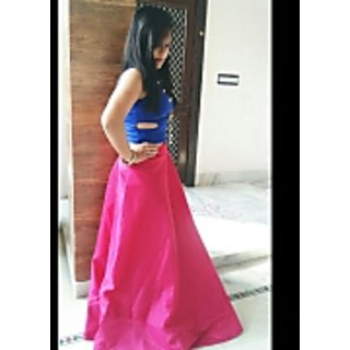 Pink skirt blue top online