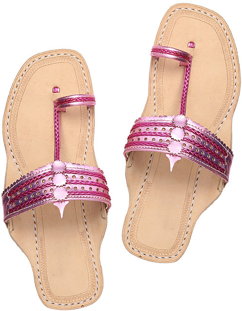 red chief ladies chappal