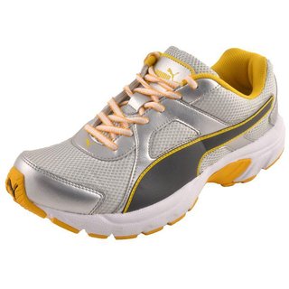 combo offer sports shoes