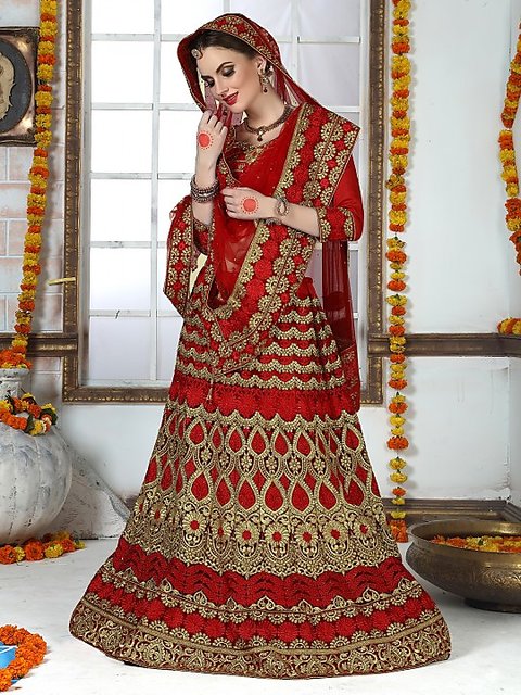 Fancy hot sale lehenga dulhan