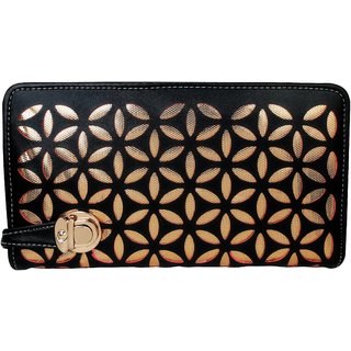 black designer clutch