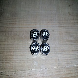 Hyundai sales tire caps