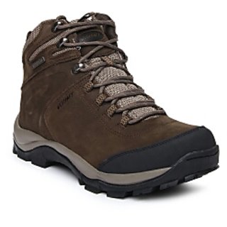 wildcraft hiking shoes