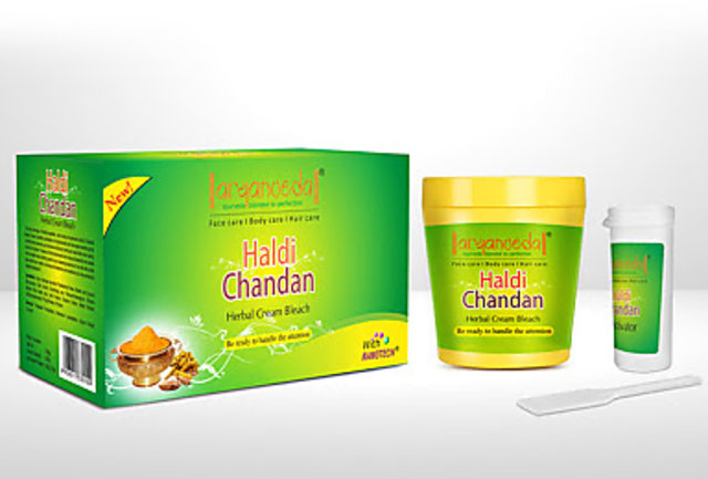 max glow haldi chandan bleach