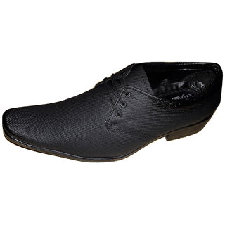 Shoes in shopclues online