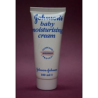 johnson baby moisturising cream