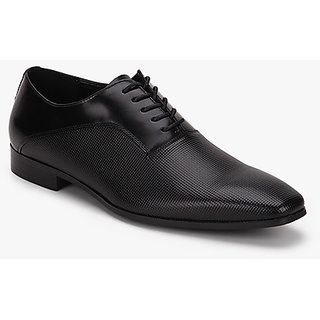 Best formal outlet shoes under 2000