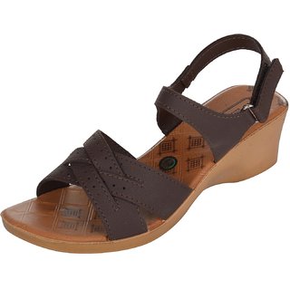aerowalk sandals