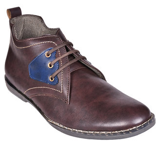 Messi Men Brown Lace-up Casual Shoes.