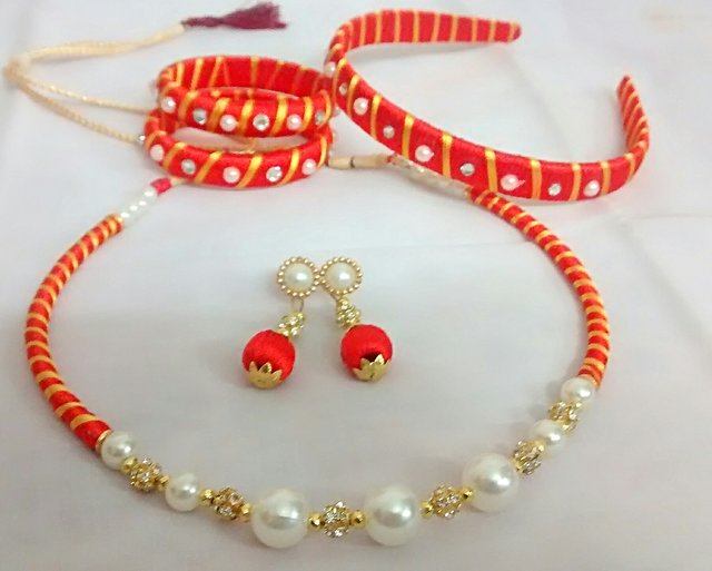 Silk thread sale necklace for babies