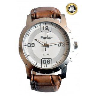 Round Dial Men Watch Image
