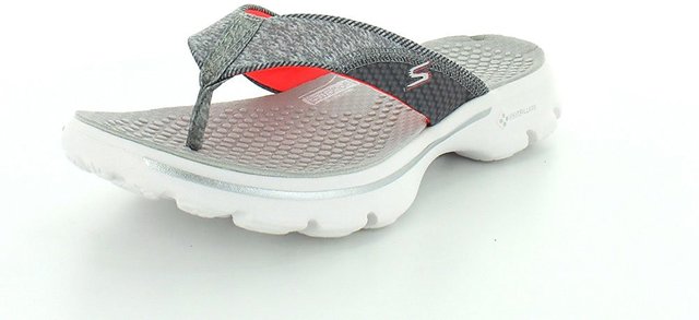 skechers women chappal