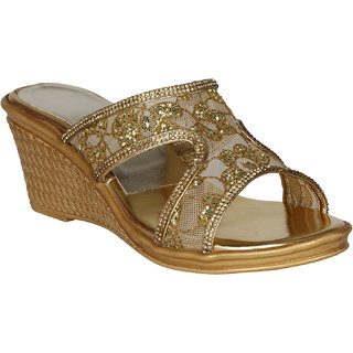 Women Fancy Golden Bridal Sandals Slippers w/ Stone Work - 6-7 #30988 | Buy  Khussa Shoes For Women Online