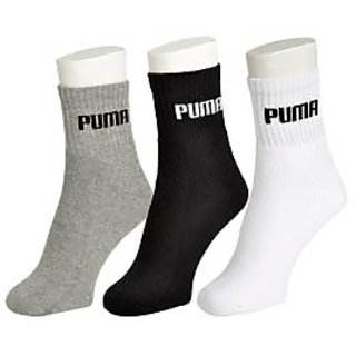 white cotton sports socks