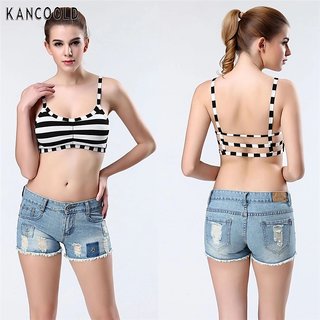 bralette under crop top