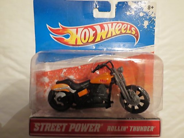 Hot wheels discount rollin thunder bike