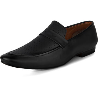                       Buwch Men Formal Black Synthetic Leather Shoe                                              