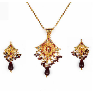 Asian Pearls & Jewels Maroon And Golden Pendant Set
