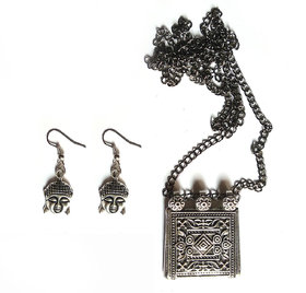 Jaamsoroyals latest combo  earring  and pendent  jewellery collection  For Women