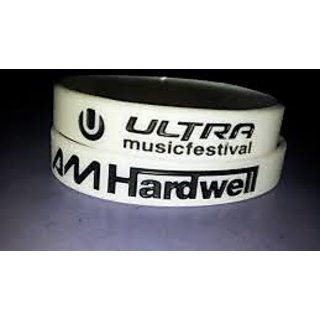 I Am Hardwell Wristband Embossed Imported Silicon Bracelet In India Shopclues Online By hardwell & afrojack vs. i am hardwell wristband embossed imported silicon bracelet