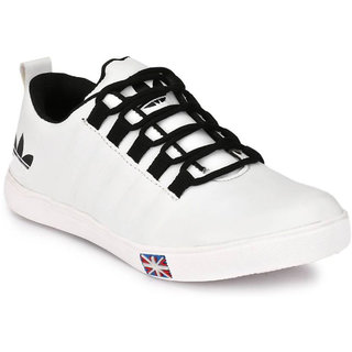 white mens casual sneakers