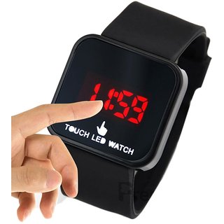 touch screen watch under 700