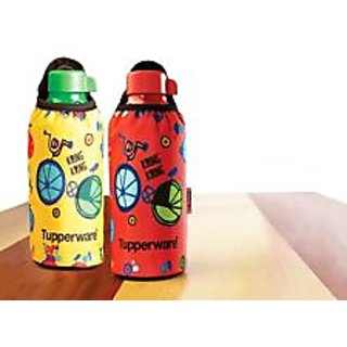 Tupperware Aquasafe Bottle 500 Ml Set Of 2 + 2 Sleeves Colors:Red And Green