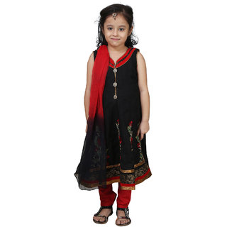 black red suit girl