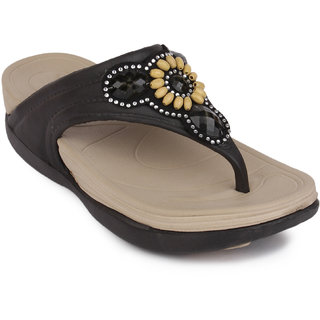 Action shoes women's slippers hot sale