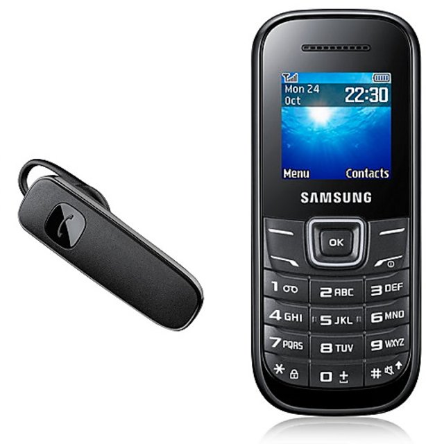 COMBO Samsung Guru 1200 and Bluetooth Headset Good Condition 6 months Warranty