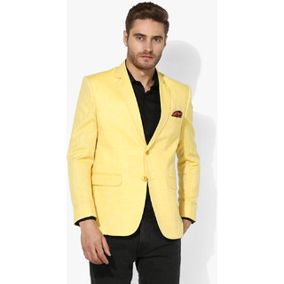 Buy Hangup Men S Yellow Blazer Online 2999 From Shopclues Another approach is to combine a black suit jacket and pants with a yellow shirt and tie for a shock of color. hangup men s yellow blazer
